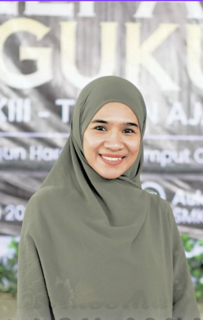 Yolla Hassina Putri, S.H., M.Kn.