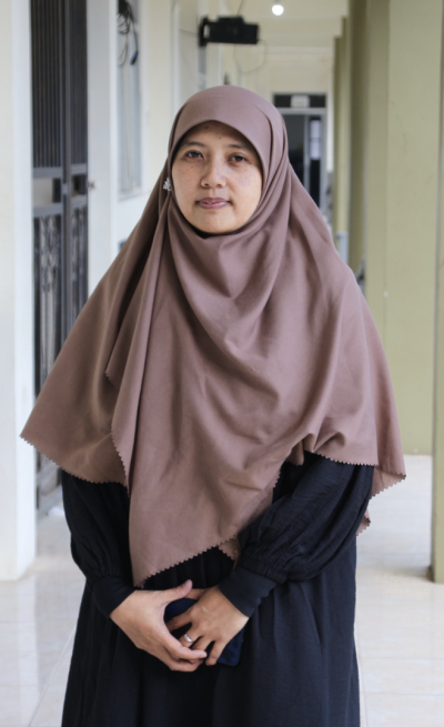 Lita Maryati, S.Pd., Gr.